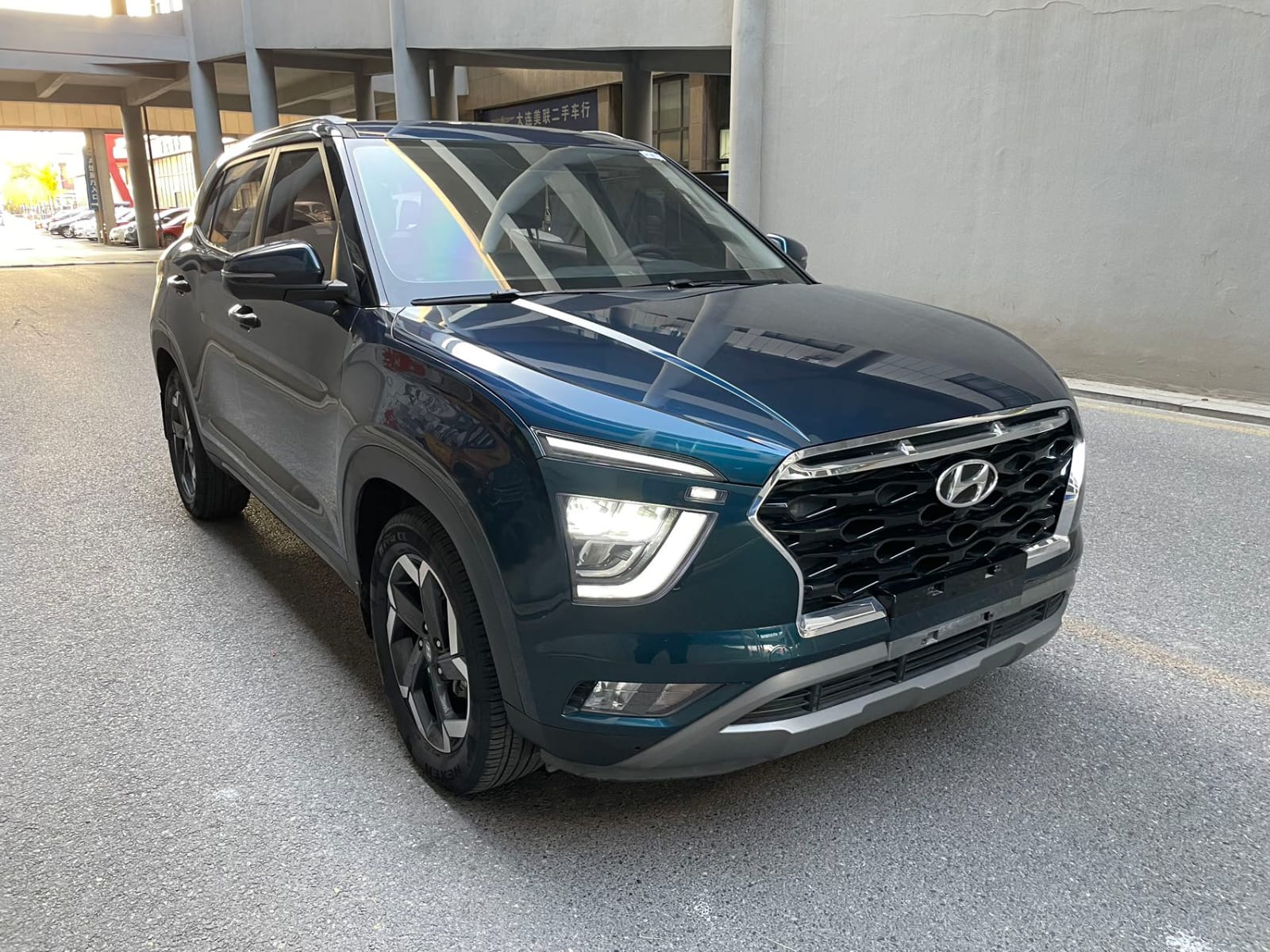 Hyundai ix25 1.5L CVT DLX Precious Edition