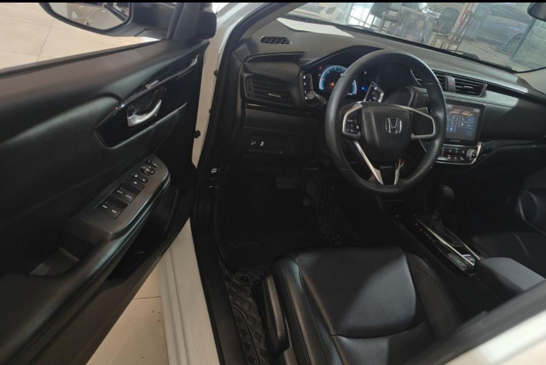 Honda Crider 180Turbo CVT Deluxe Edition