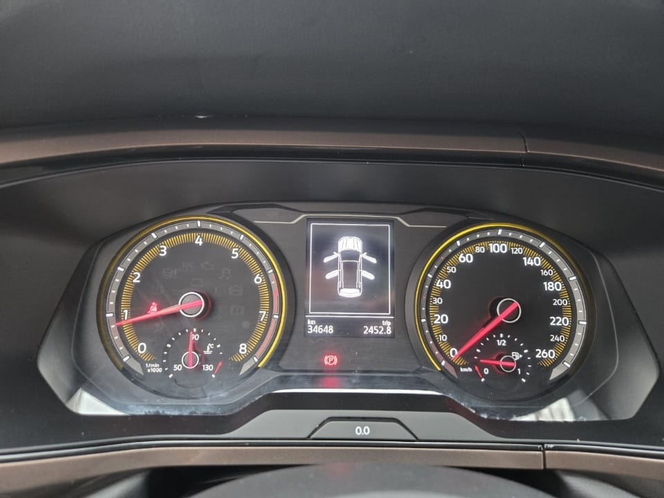 Volkswagen Tharu 280TSI Deluxe Plus Edition