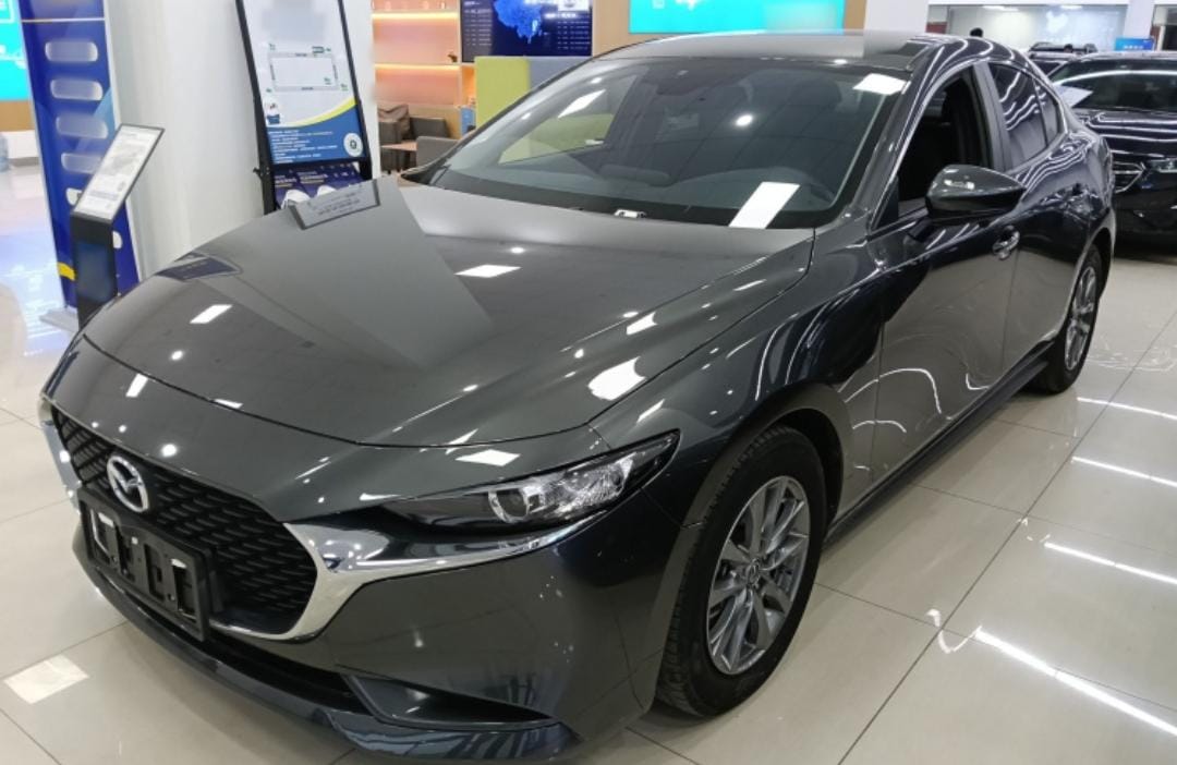 Mazda 3 Axela 2.0L Automatic