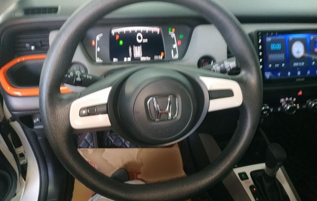 Honda Life 1.5L CVT SPORT Heart Edition