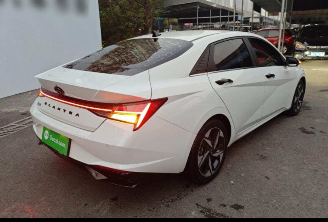 Hyundai Elantra 1.5L CVT GLX Elite Edition