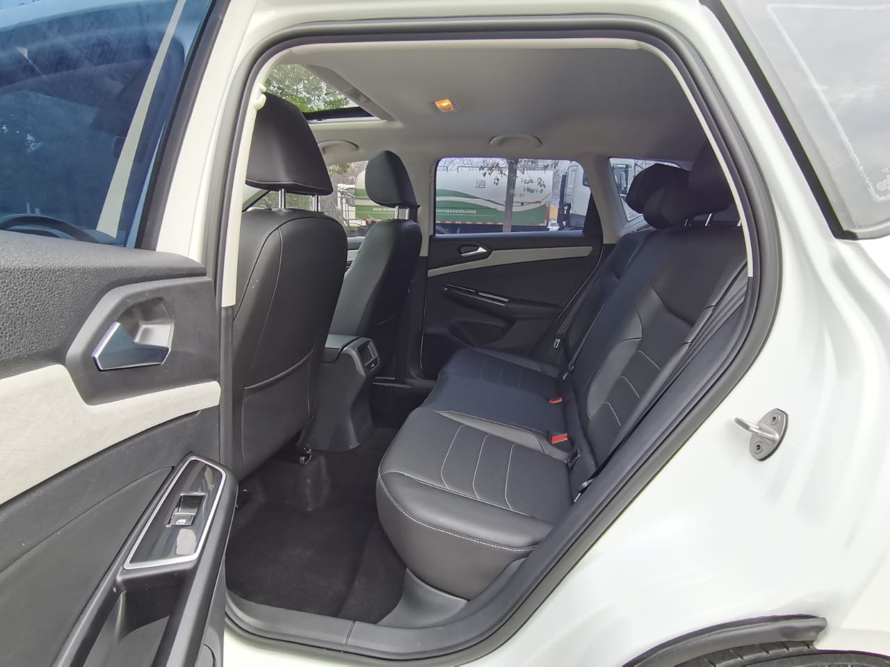 Jetta VS5 280TSI
