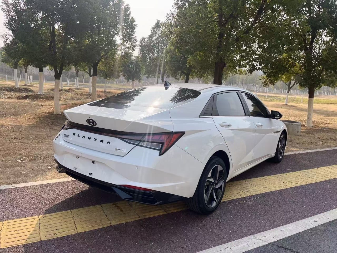 Hyundai Elantra 1.5L CVT