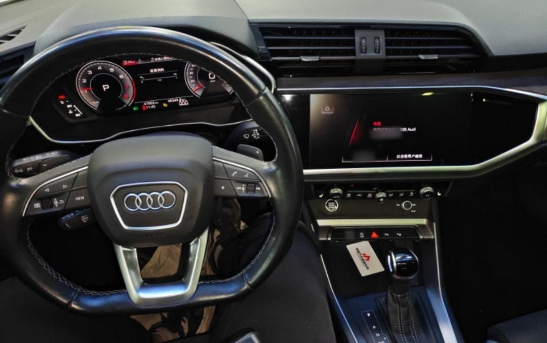 Audi Q3 35 TFSI Fashion Dynamic Edition