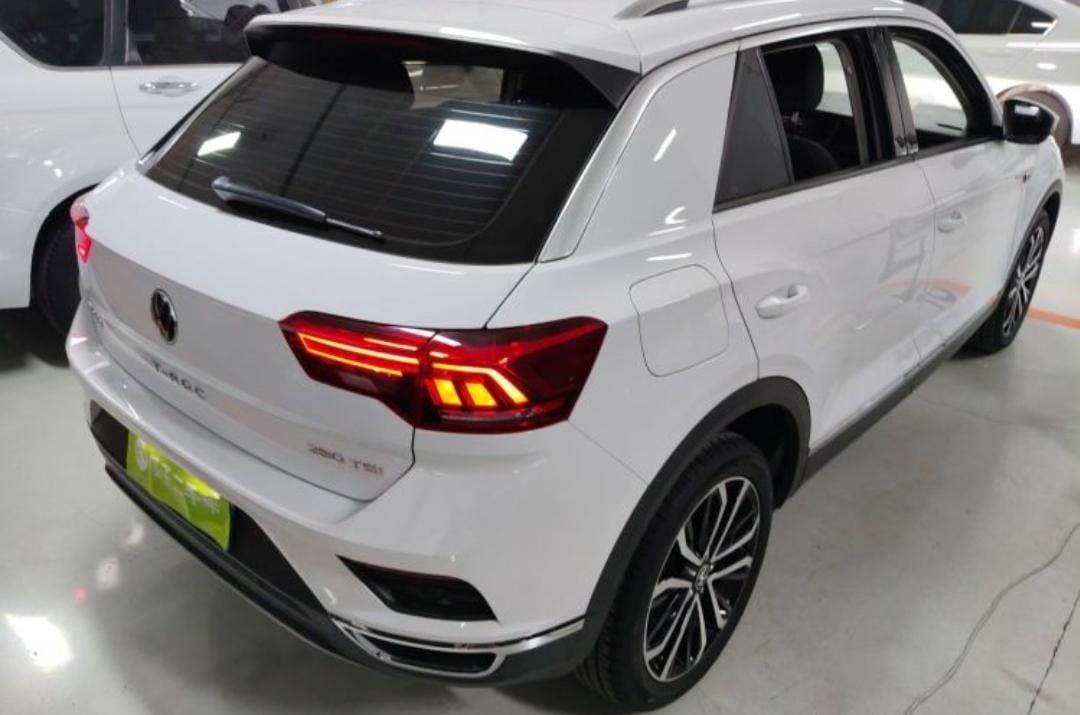 Volkswagen T-Roc Tango 280TSI DSG Enjoy PLUS