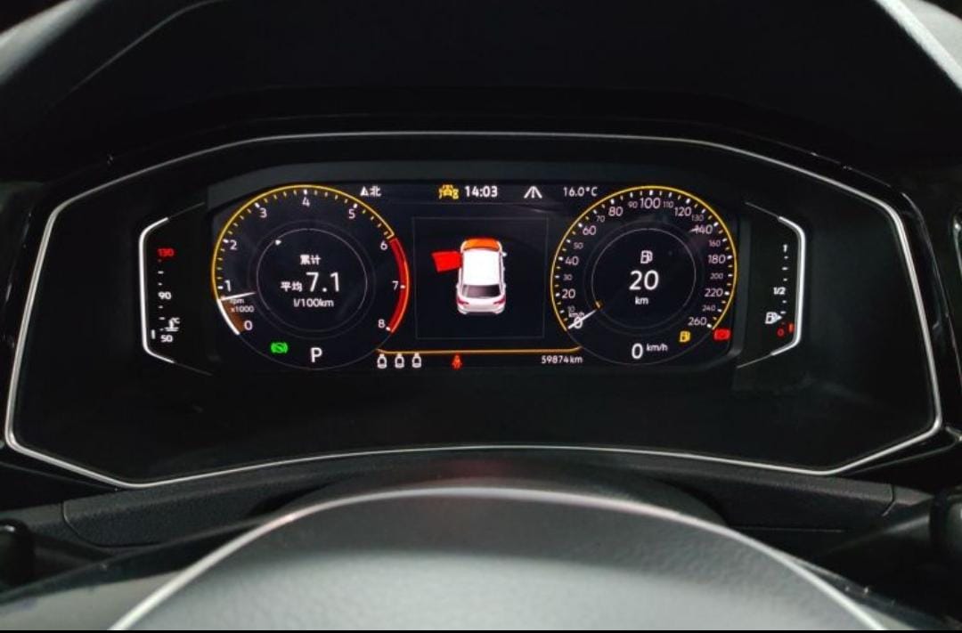 Volkswagen T-Roc Tango 280TSI DSG Enjoy PLUS