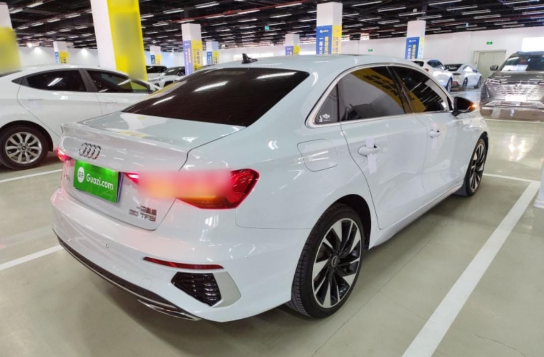 Audi A3L Limousine 35 TFSI Модный и спортивный