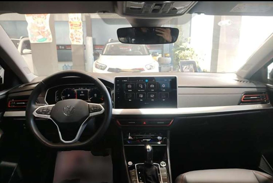 Volkswagen Lavida 300TSI DSG Premium Edition