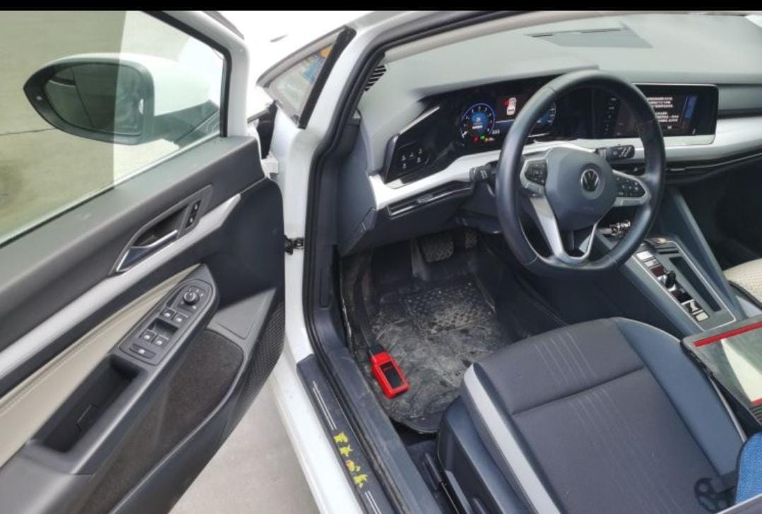 Volkswagen Golf 280TSI DSG R-Line