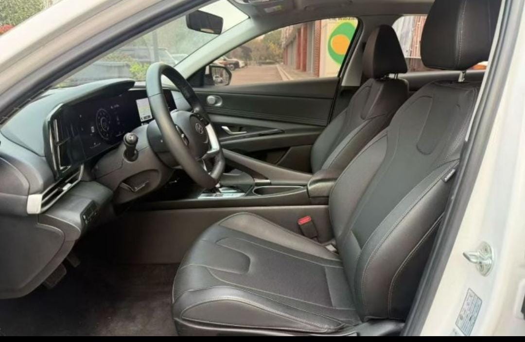 Hyundai Elantra 1.5L CVT GLX Elite Edition