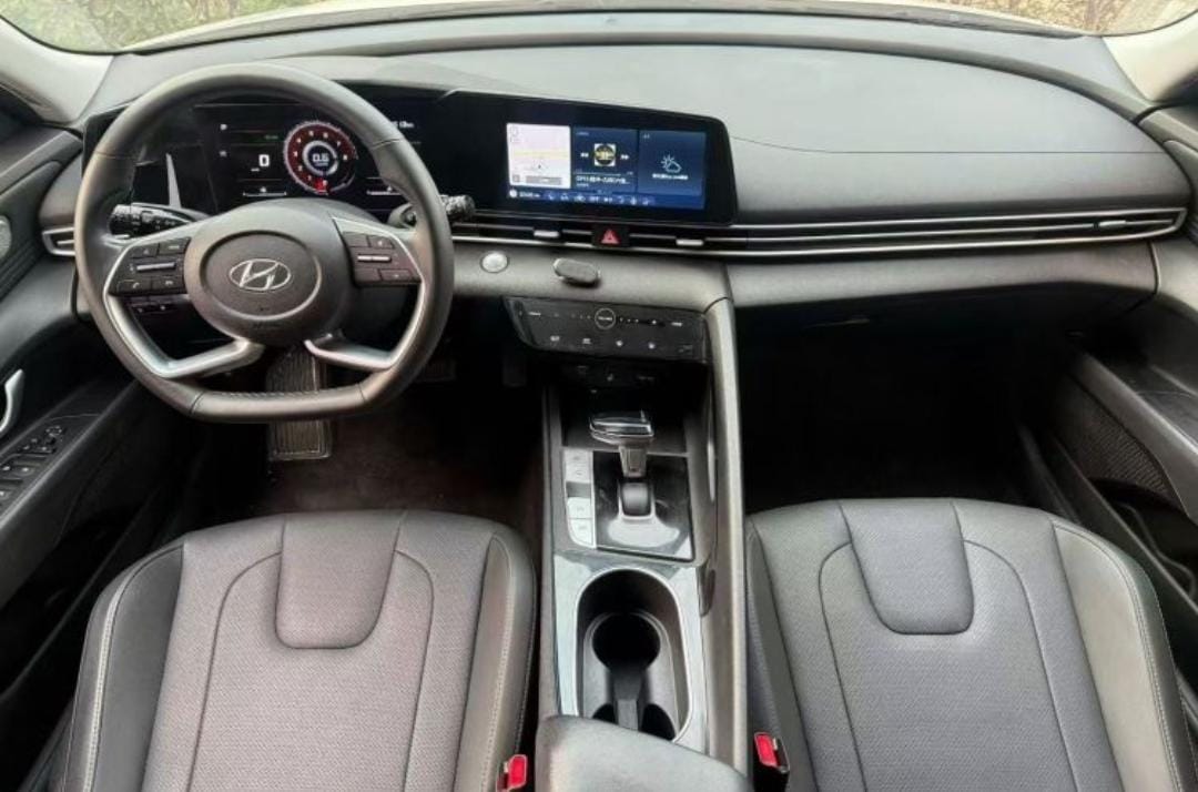 Hyundai Elantra 1.5L CVT GLX Elite Edition