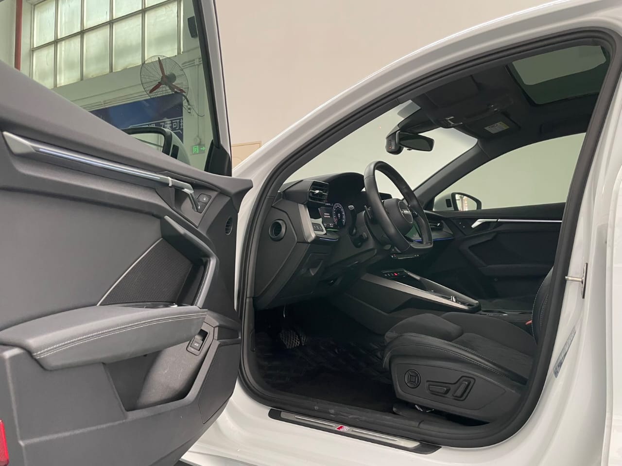 Audi A3L Limousine 35 TFSI Luxury Sport