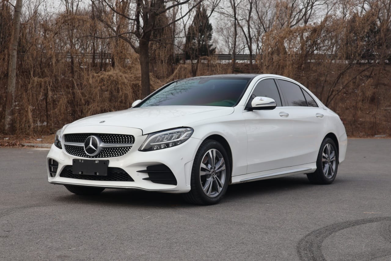 Mercedes-Benz C 200 L Sport