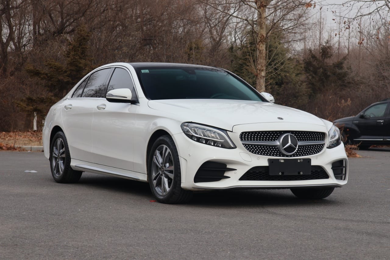 Mercedes-Benz C 200 L Sport