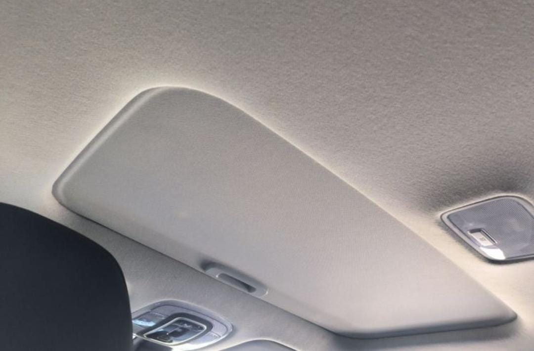 Hyundai Elantra 1.5L CVT LUX Premium Edition