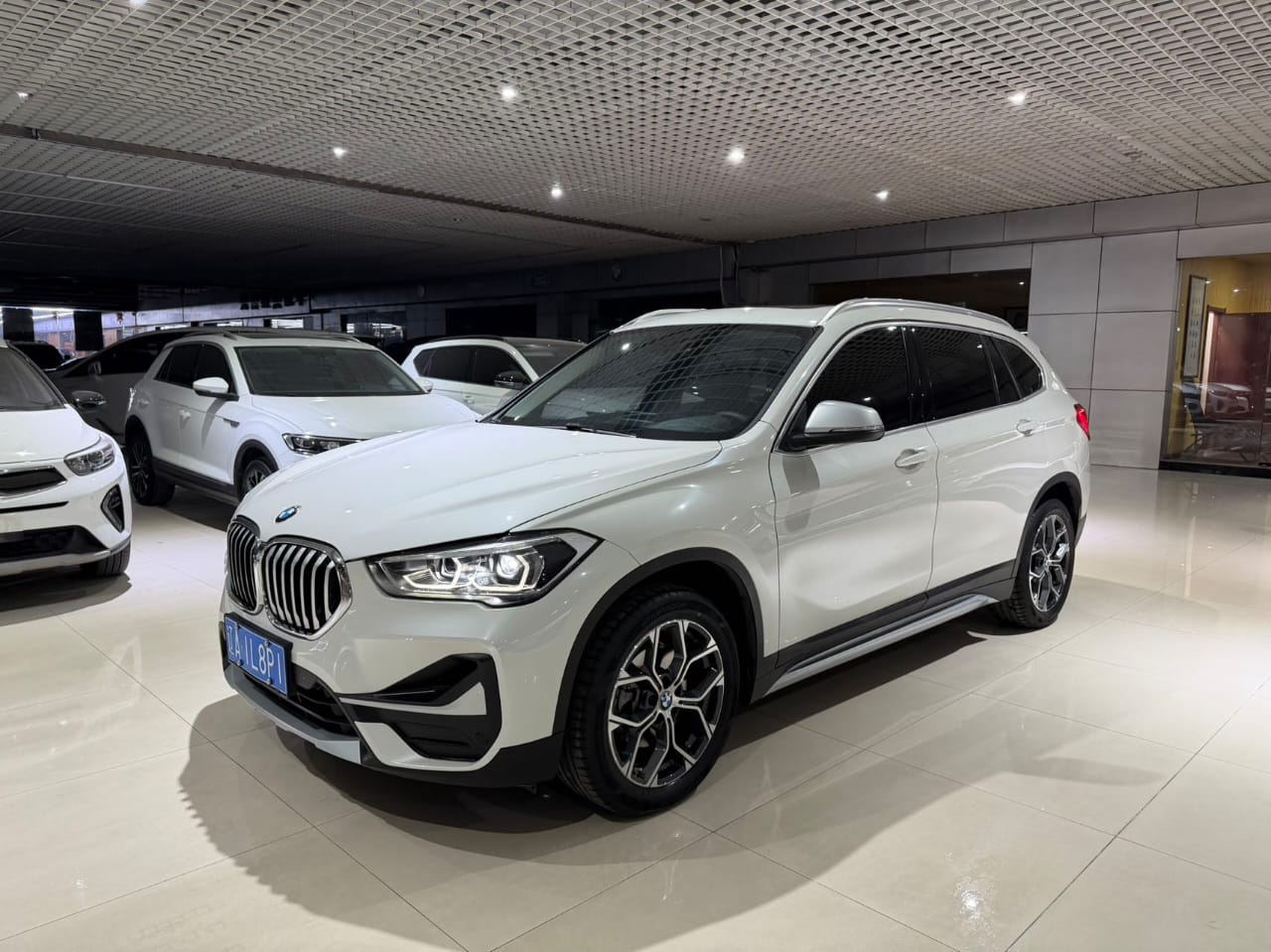 BMW X1 sDrive20Li Premium Edition