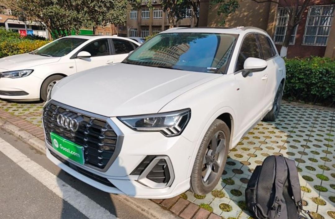 Audi Q3 35 TFSI Fashion Dynamic Edition