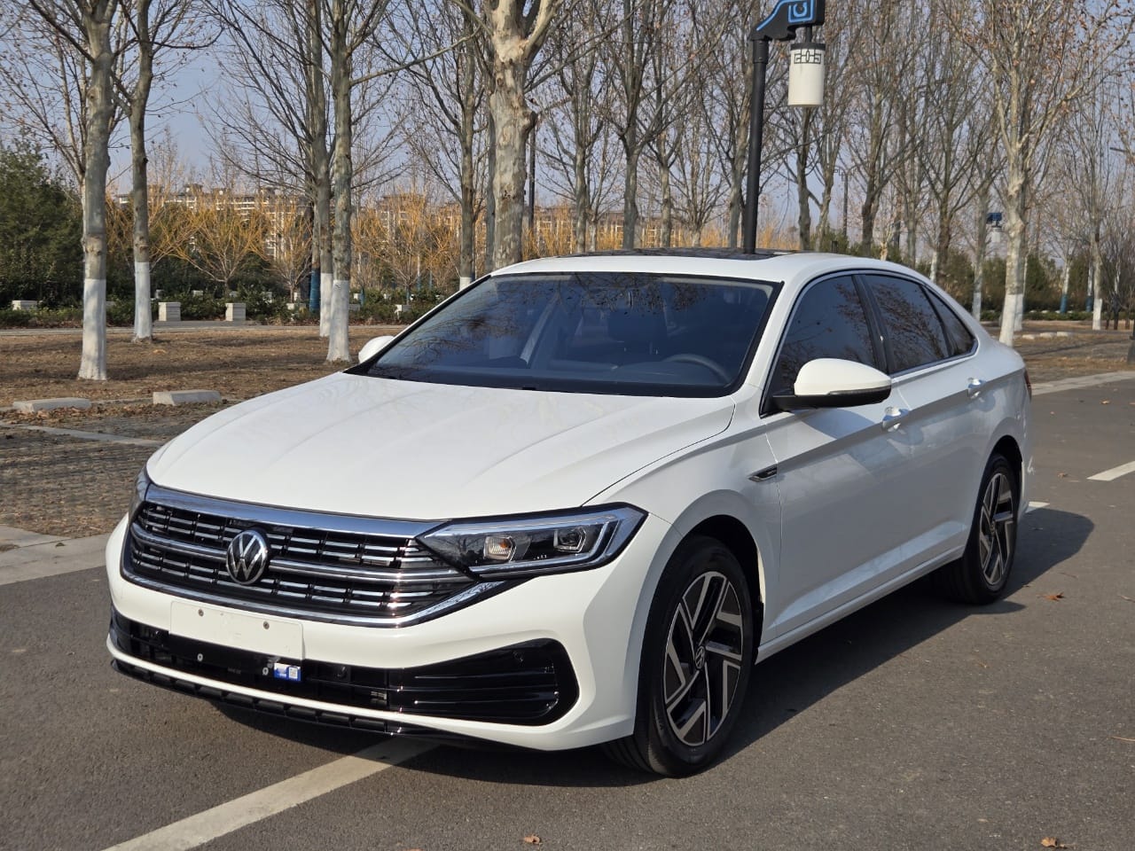 Volkswagen Sagitar 280TSI Overlife Edition