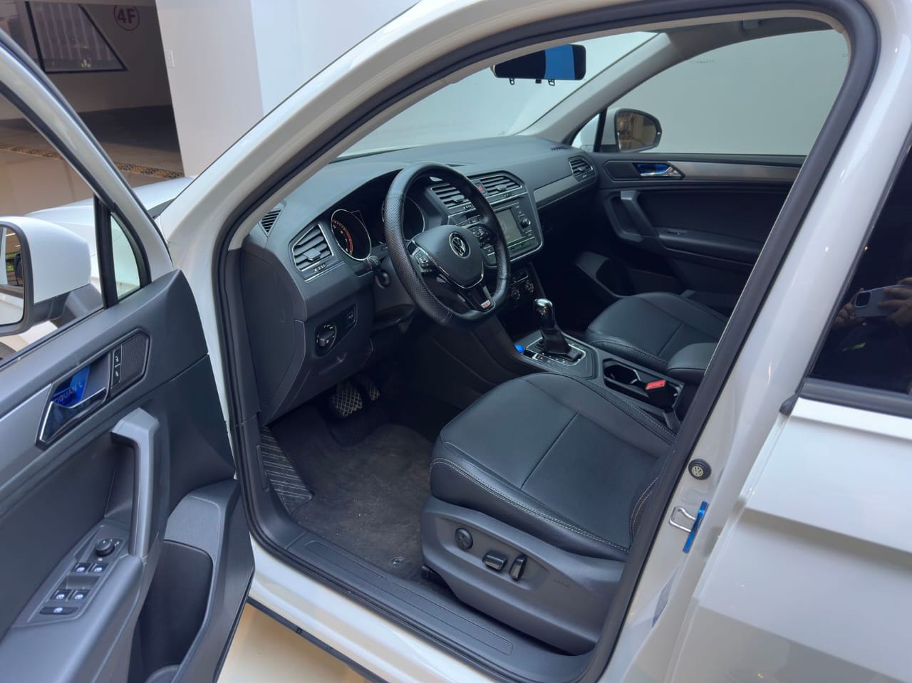 Volkswagen Tiguan L 280TSI Automatic Comfort Edition