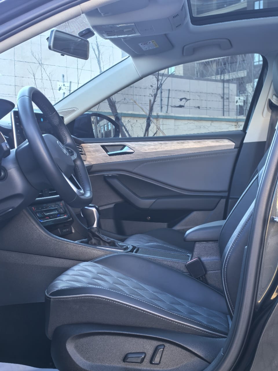 Volkswagen Sagitar 280TSI DSG Superior Plus Edition