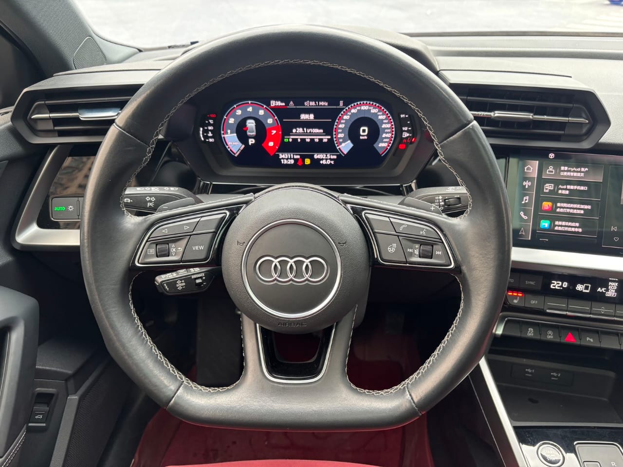 Audi A3L Limousine 35 TFSI Fashion Sport Edition