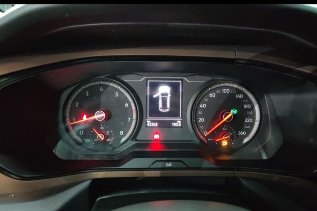 Volkswagen Tharu 280TSI Comfort Edition