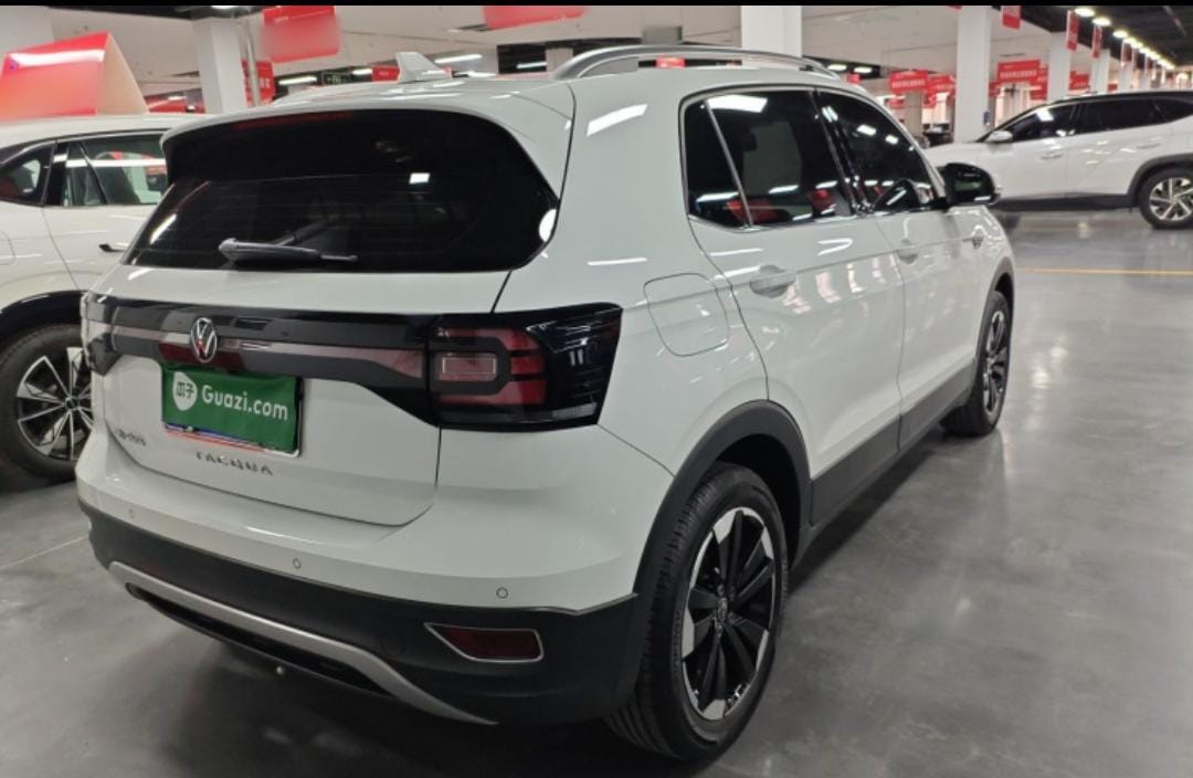 Volkswagen Tacqua 1.5L Automatic