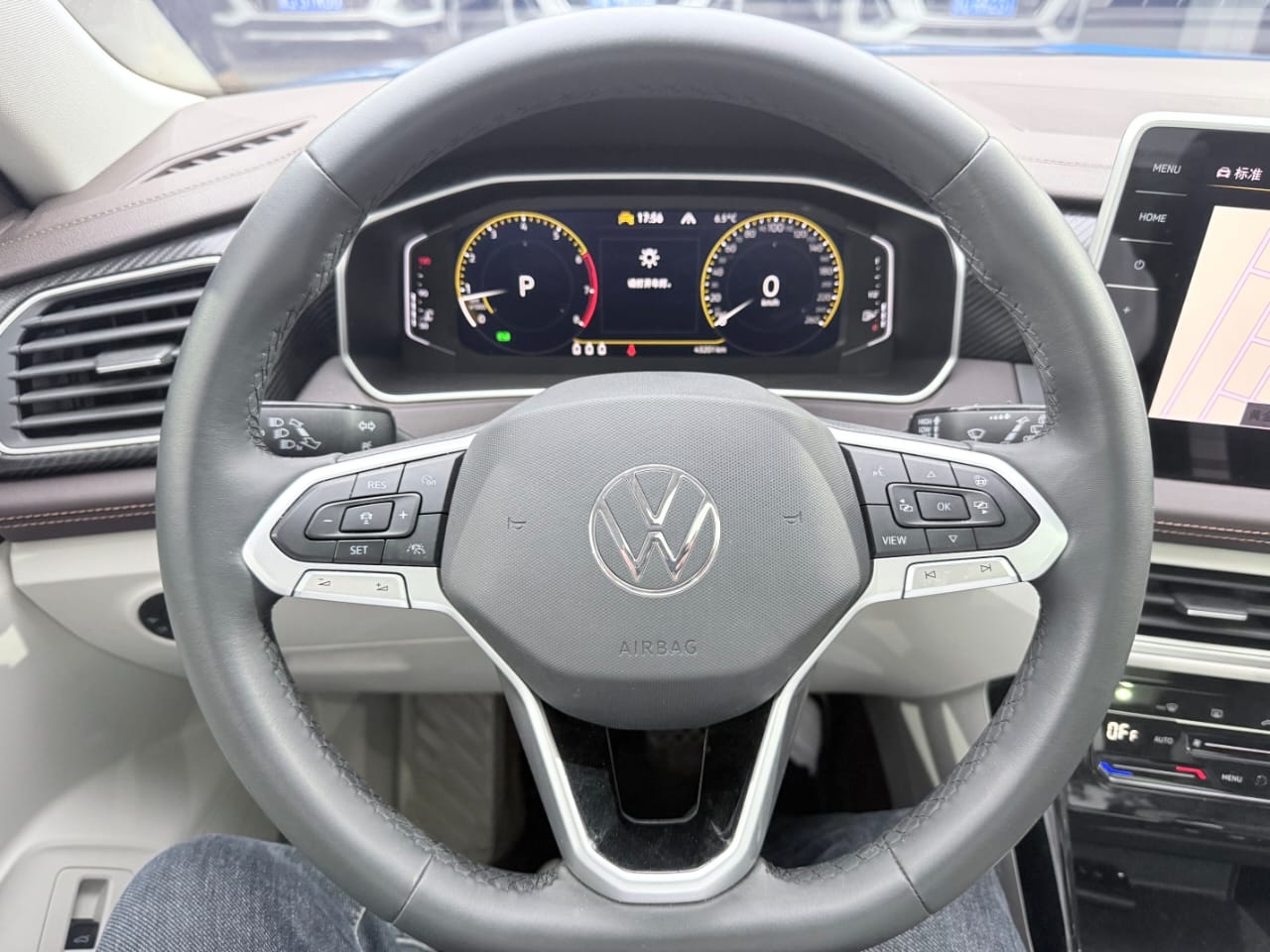 Volkswagen Tayron 280TSI Deluxe PLUS Premium Edition