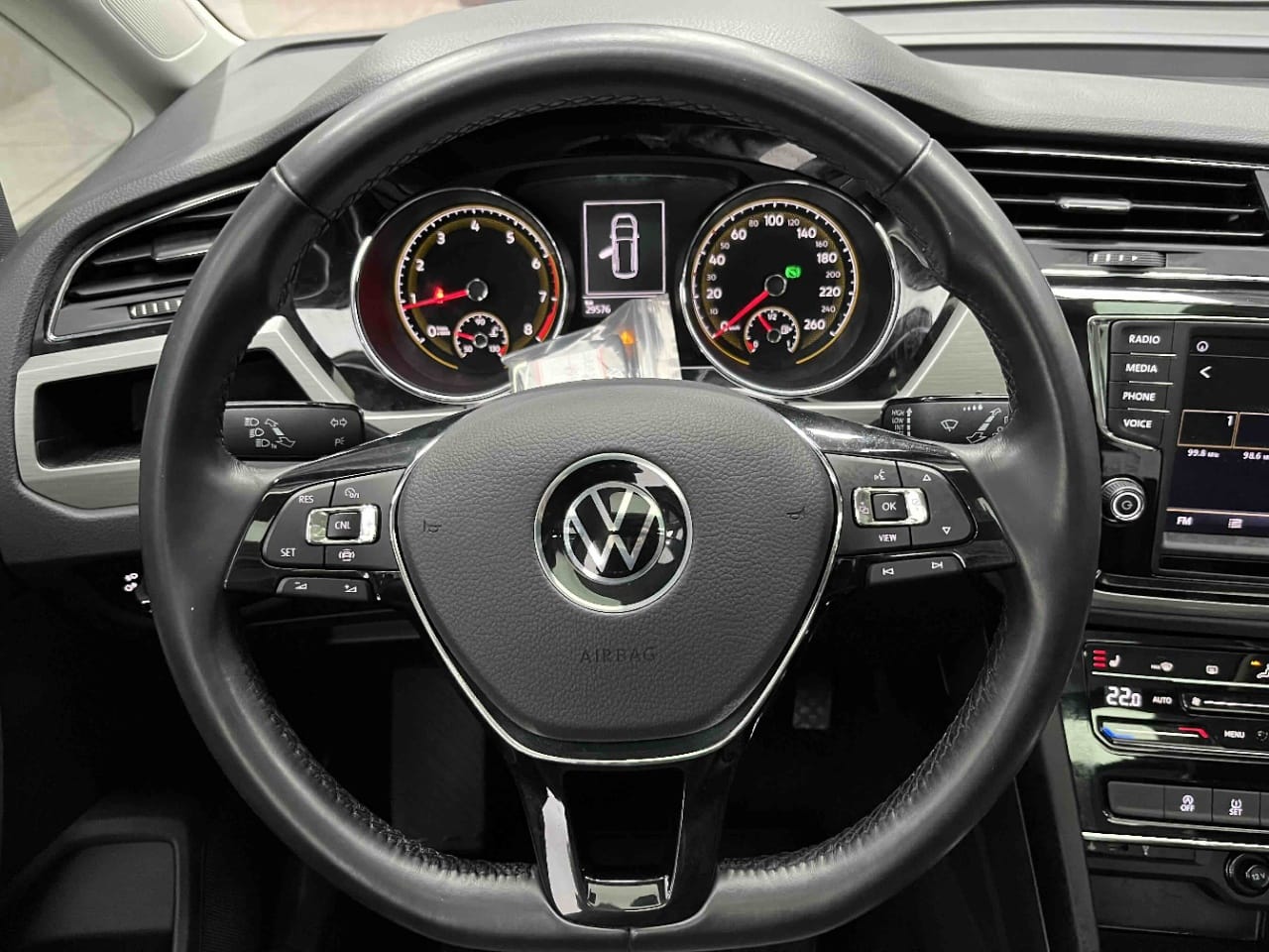 Volkswagen Touran L 280TSI DSG Extended Edition