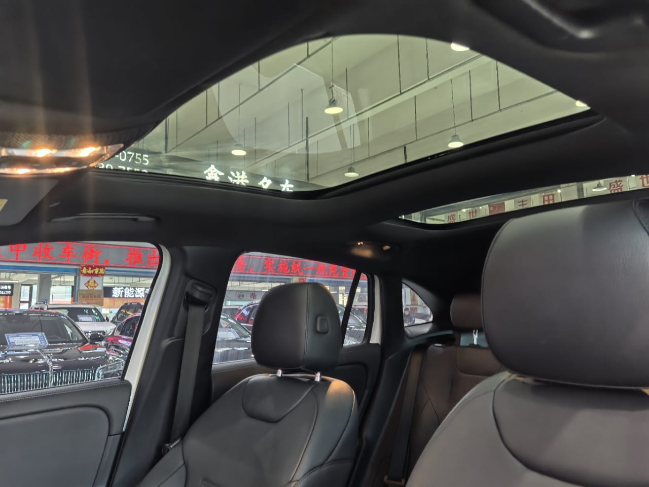 Mercedes-Benz GLA 180