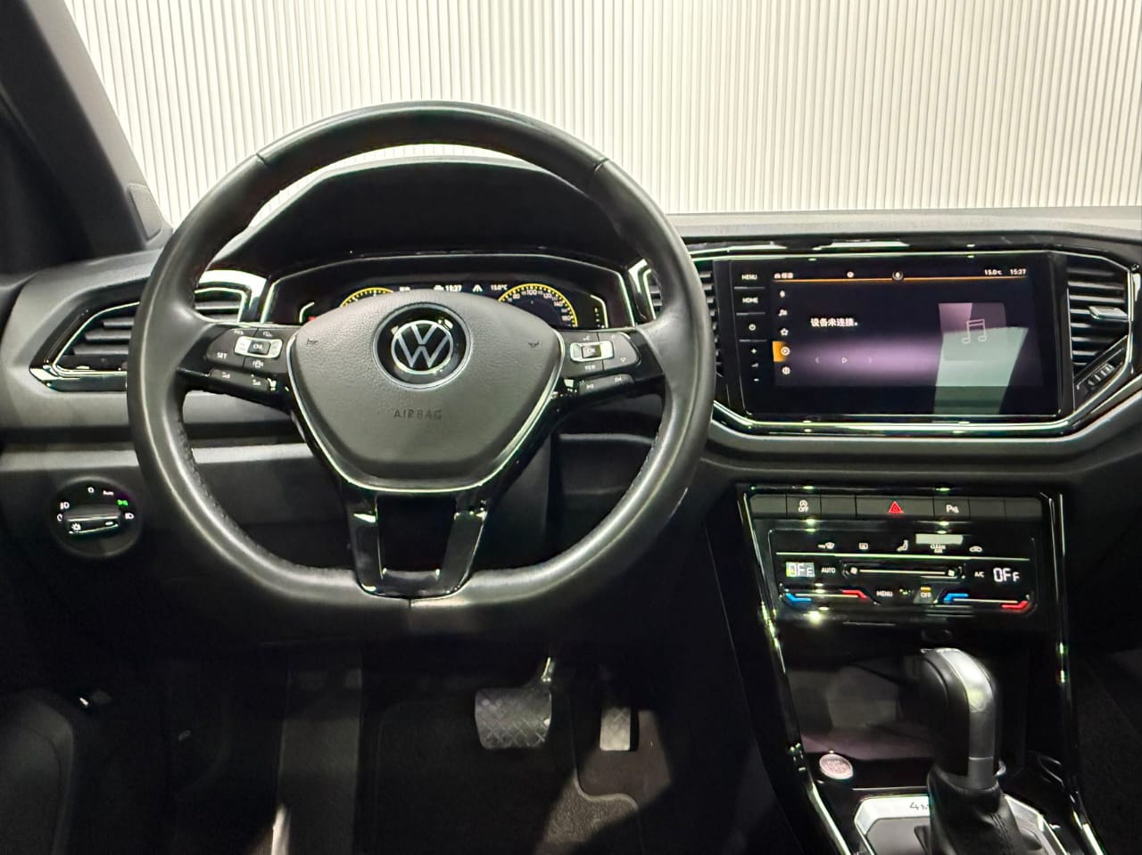 Volkswagen T-Roc Tango 280TSI DSG Deluxe Intelligent Edition