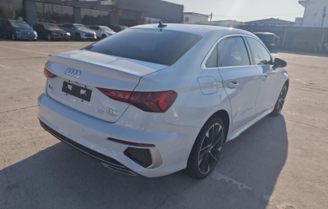 Audi A3L Limousine 35 TFSI Fashion Sport Edition