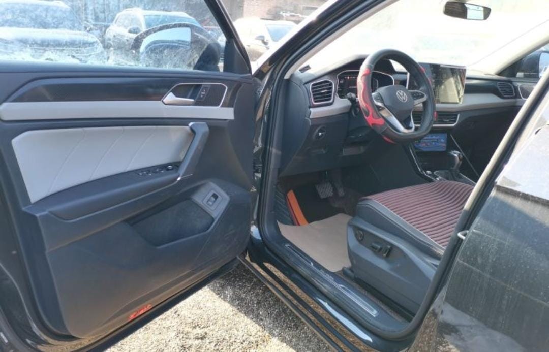 Volkswagen Tayron 280TSI Deluxe PLUS Premium Edition