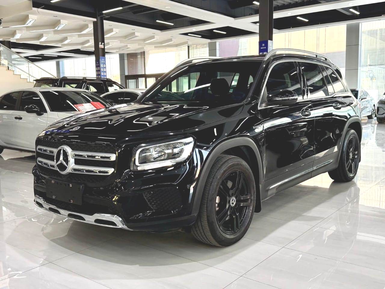 Mercedes-Benz GLB 180 Fashion Edition