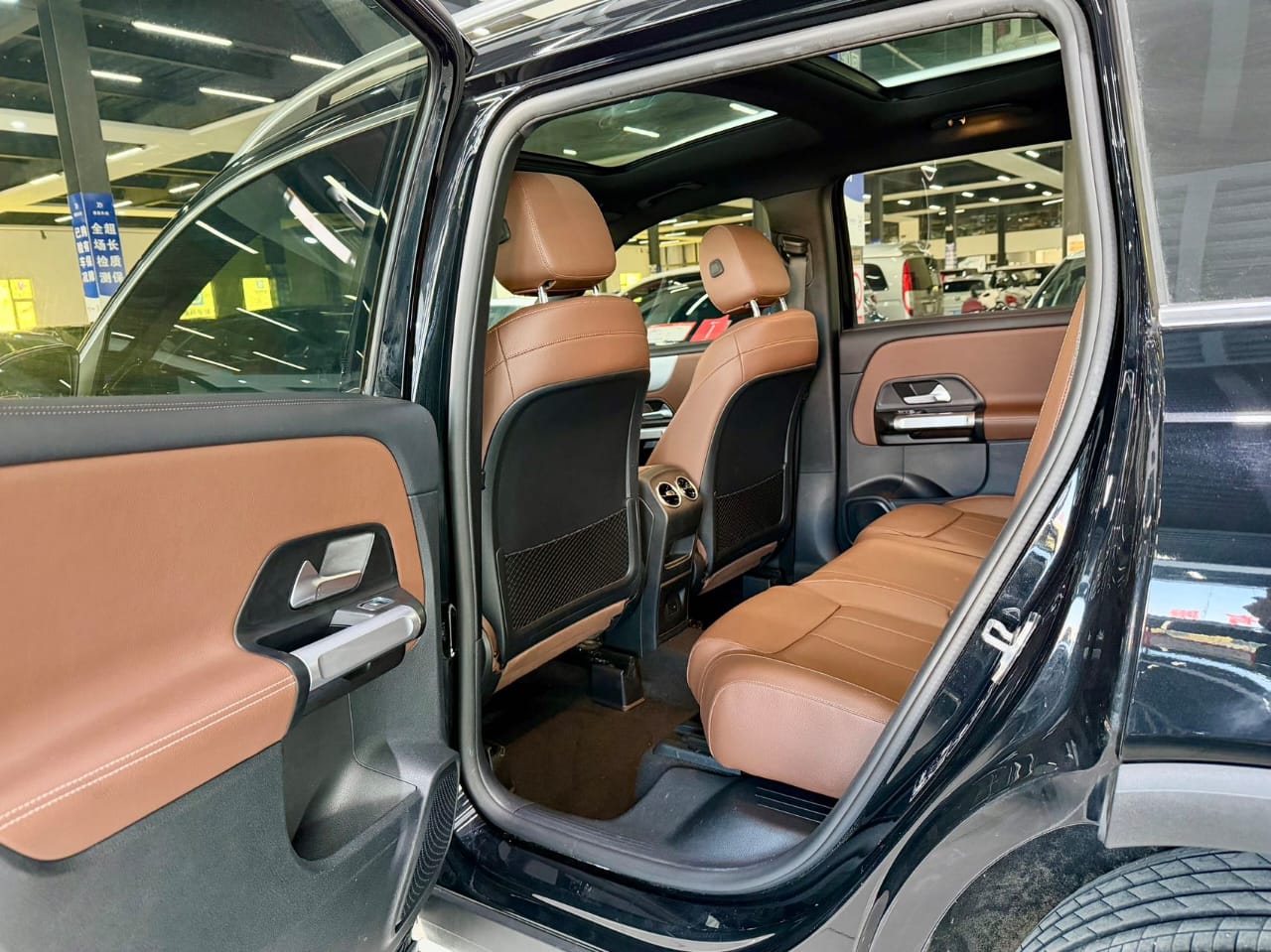 Mercedes-Benz GLB 180 Fashion Edition