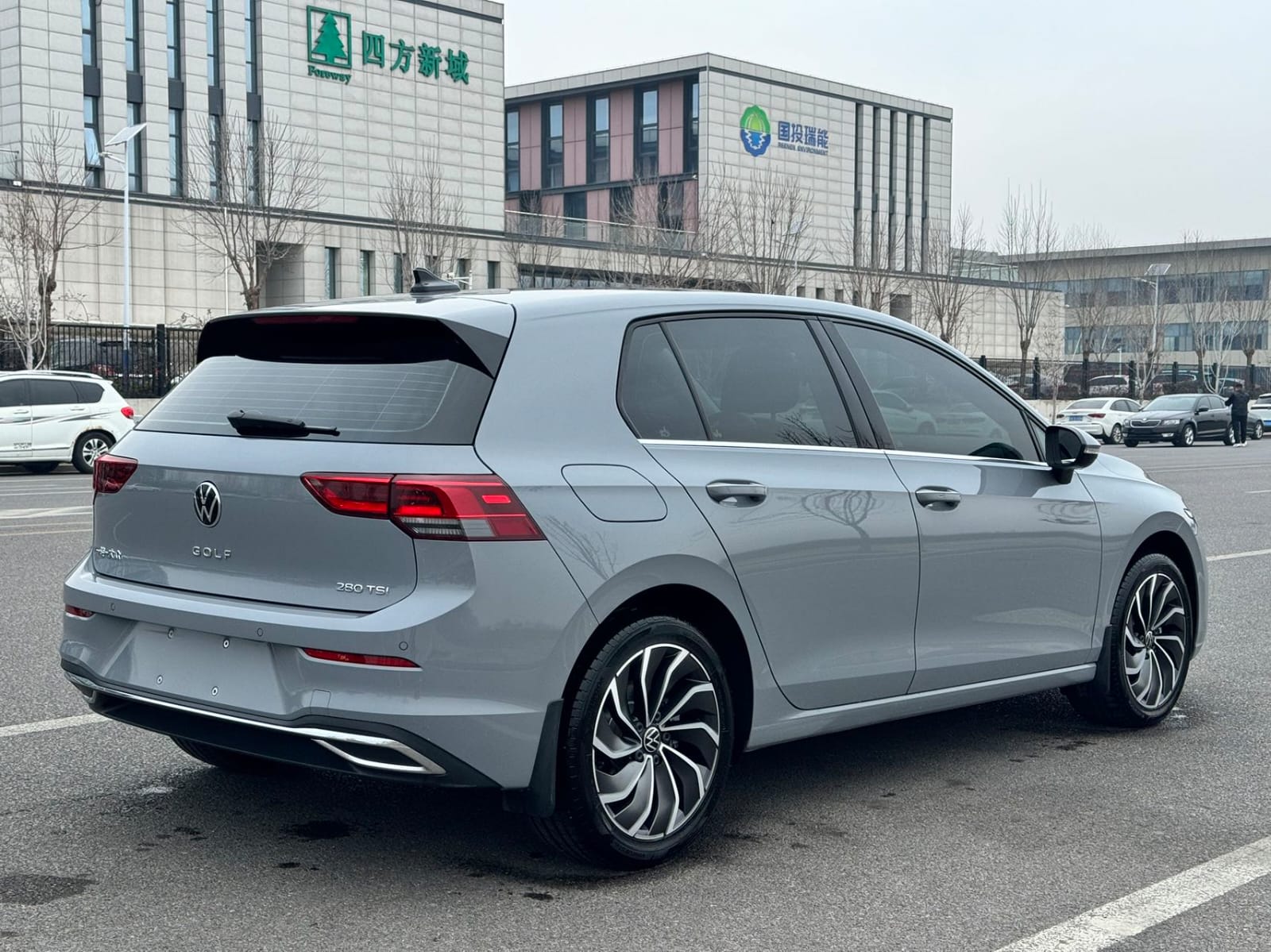 Volkswagen Golf 280TSI Pro