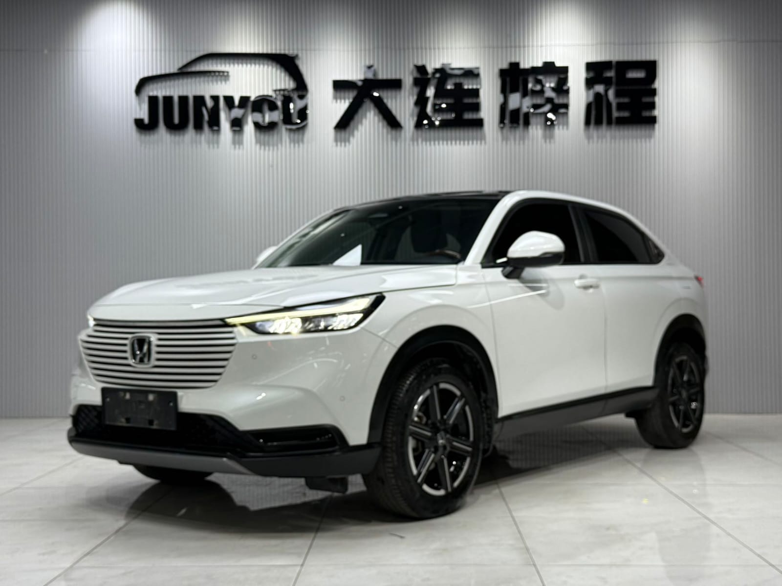 Honda Vezel 1.5L CVT Technology Edition