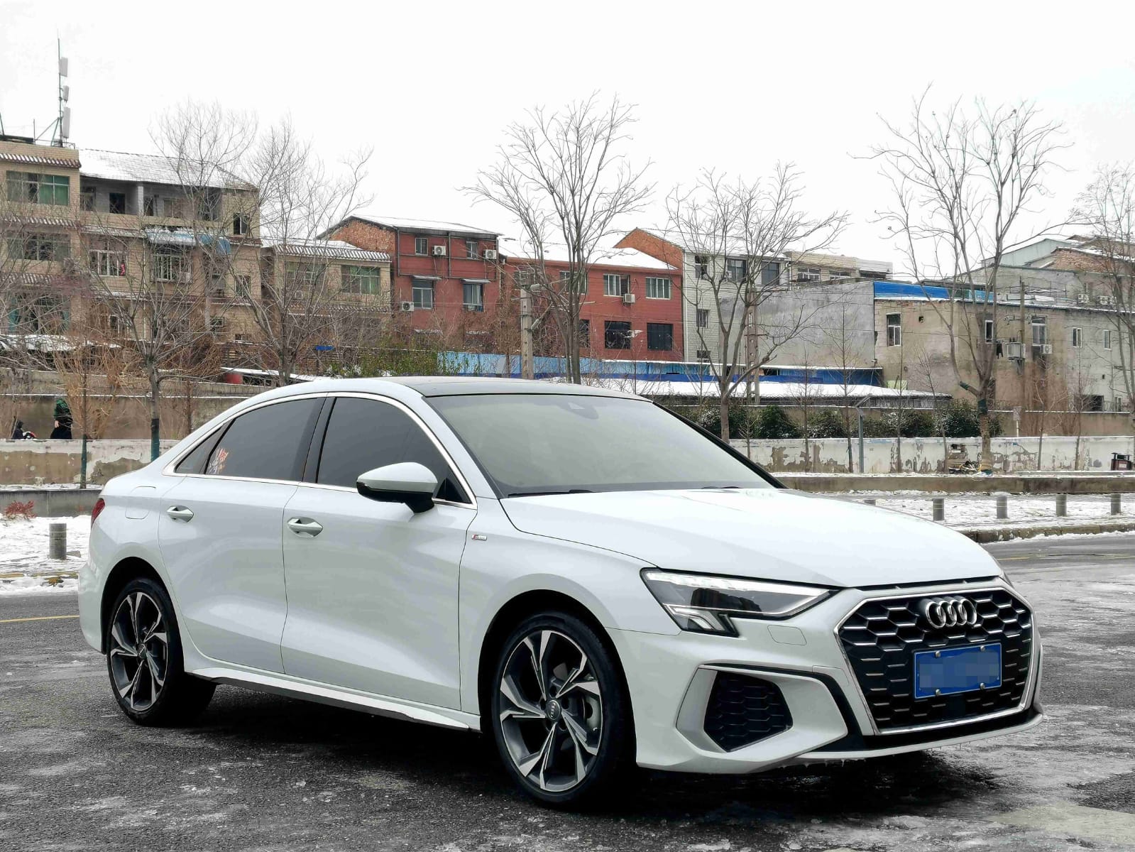 Audi A3L Limousine 35 TFSI Luxury Sport