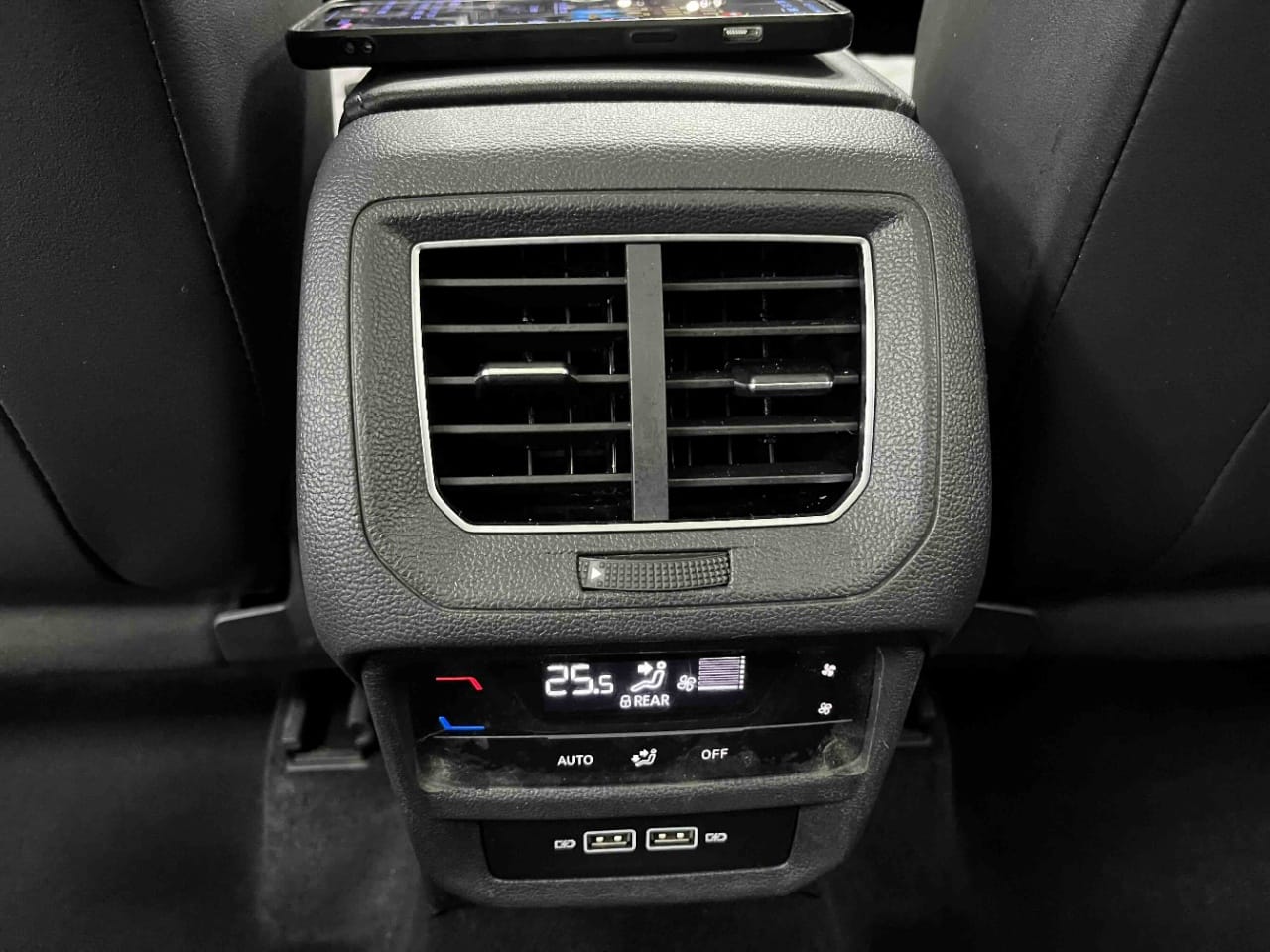 Volkswagen Tayron 280TSI Deluxe PLUS Premium Edition