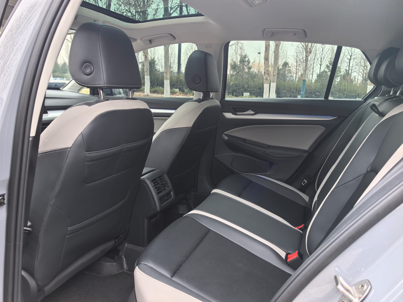 Volkswagen Golf 280TSI DSG Pro