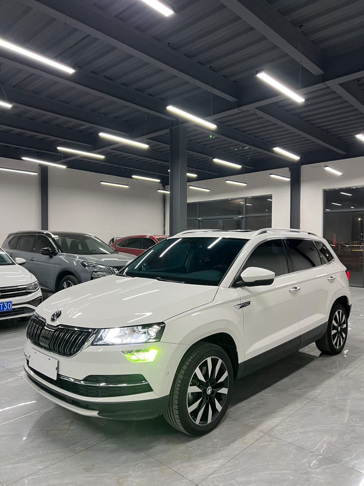 Skoda Karoq 1.4 TSI280 Deluxe Edition