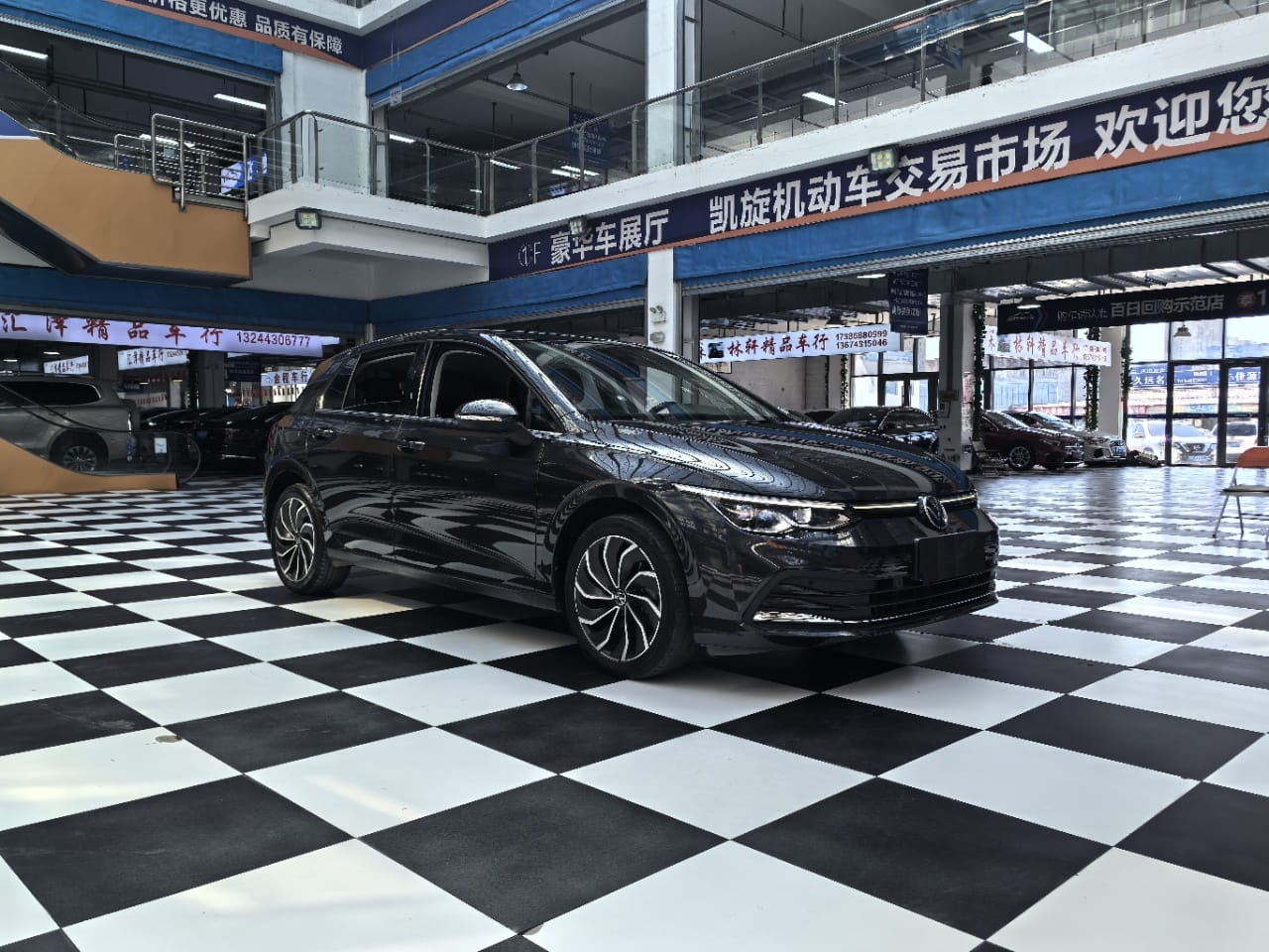 Volkswagen Golf 280TSI DSG Pro