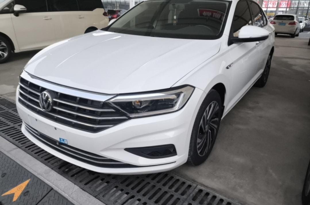 Volkswagen Sagitar 280TSI DSG Flyover Edition