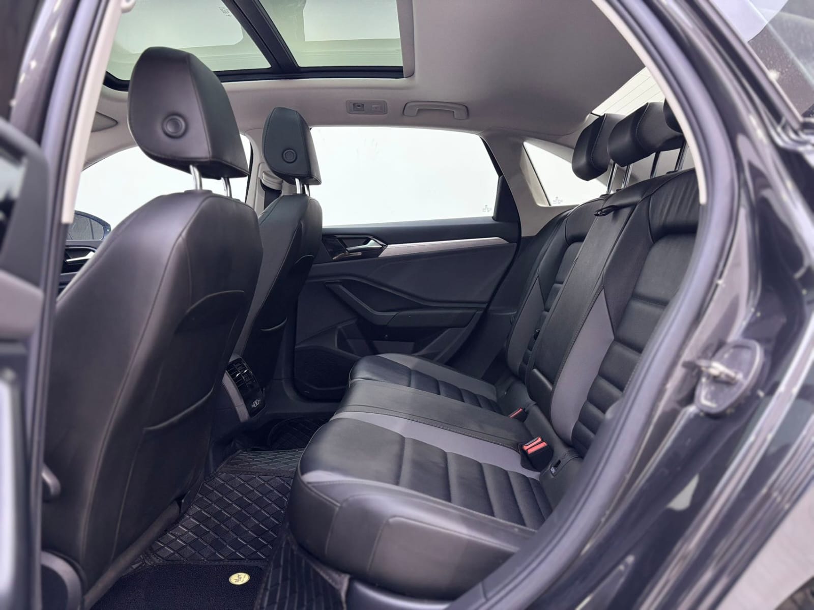 Volkswagen Sagitar 280TSI DSG Oversight Edition Upgrade Excellence