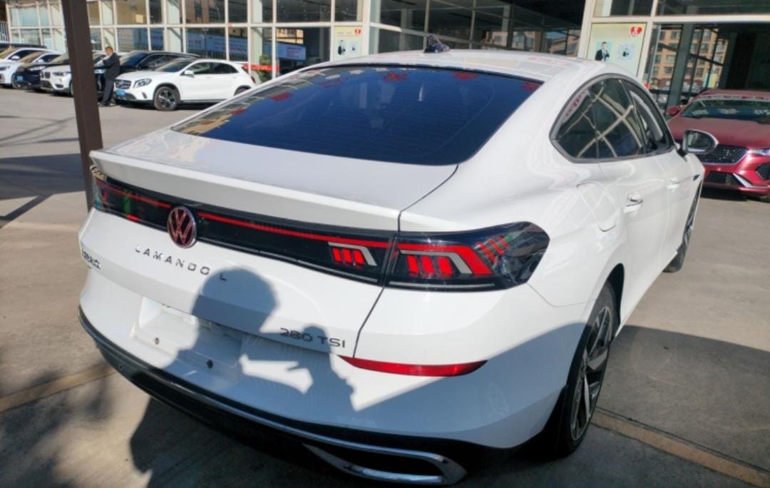 Volkswagen Lamando L 280TSI DSG Cool Hot Version