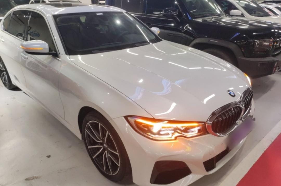 BMW 3 Series 320Li M Sport Suite Modified Edition