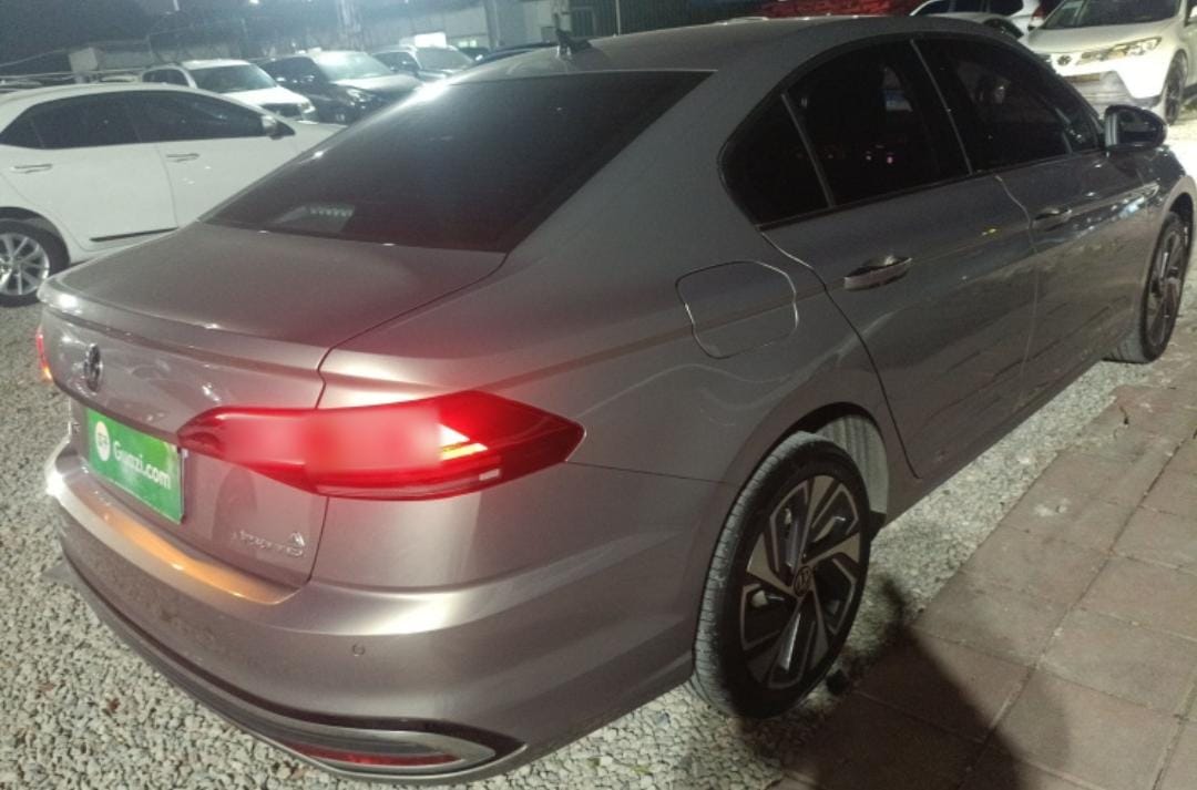 Volkswagen Bora 280TSI DSG Honor Edition