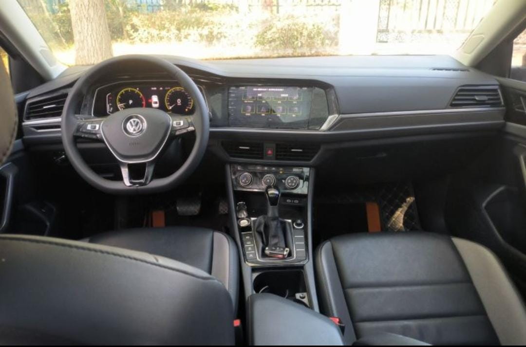 Volkswagen Sagitar 280TSI DSG Oversight Edition