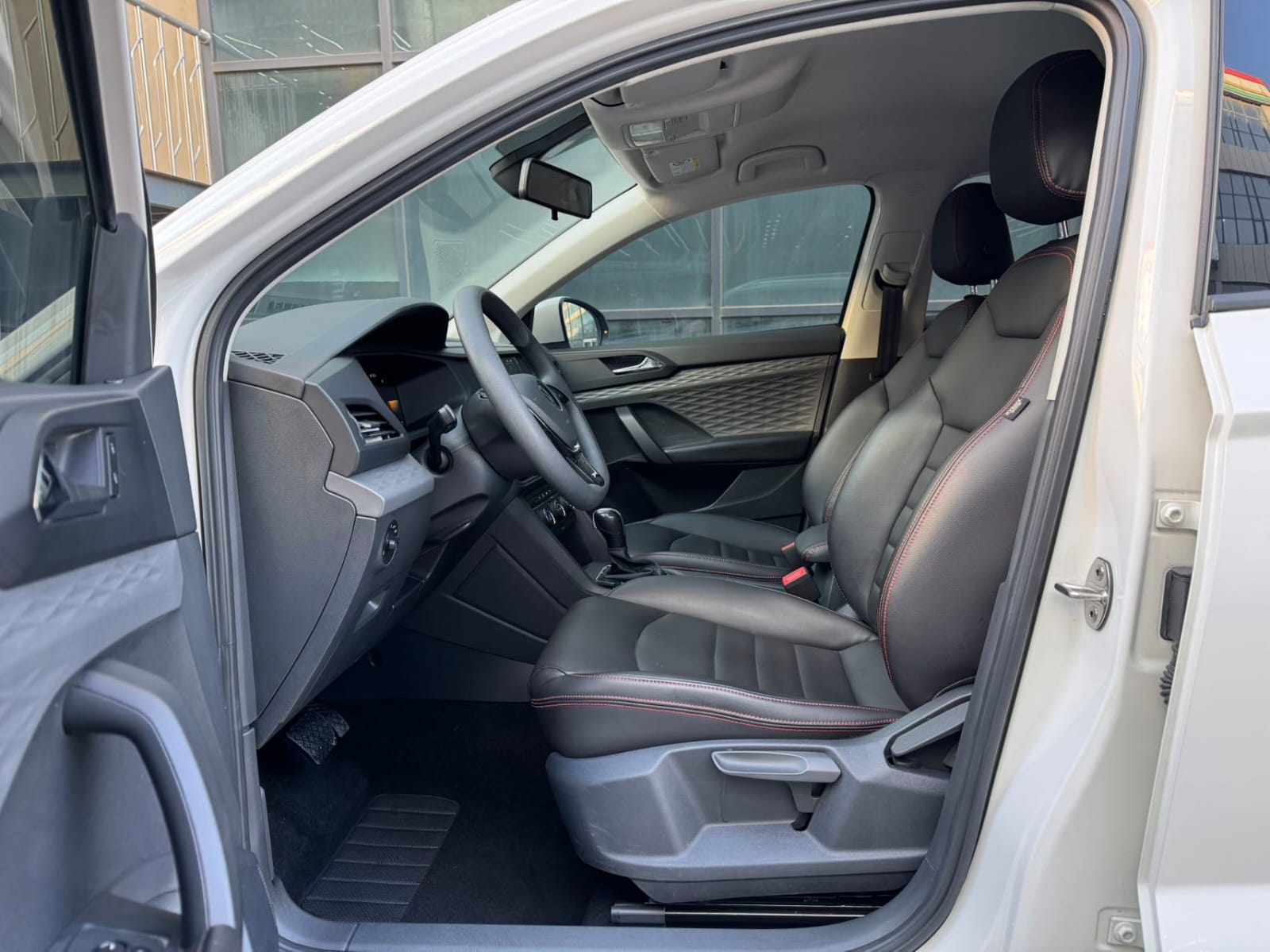 Volkswagen Tharu 280TSI